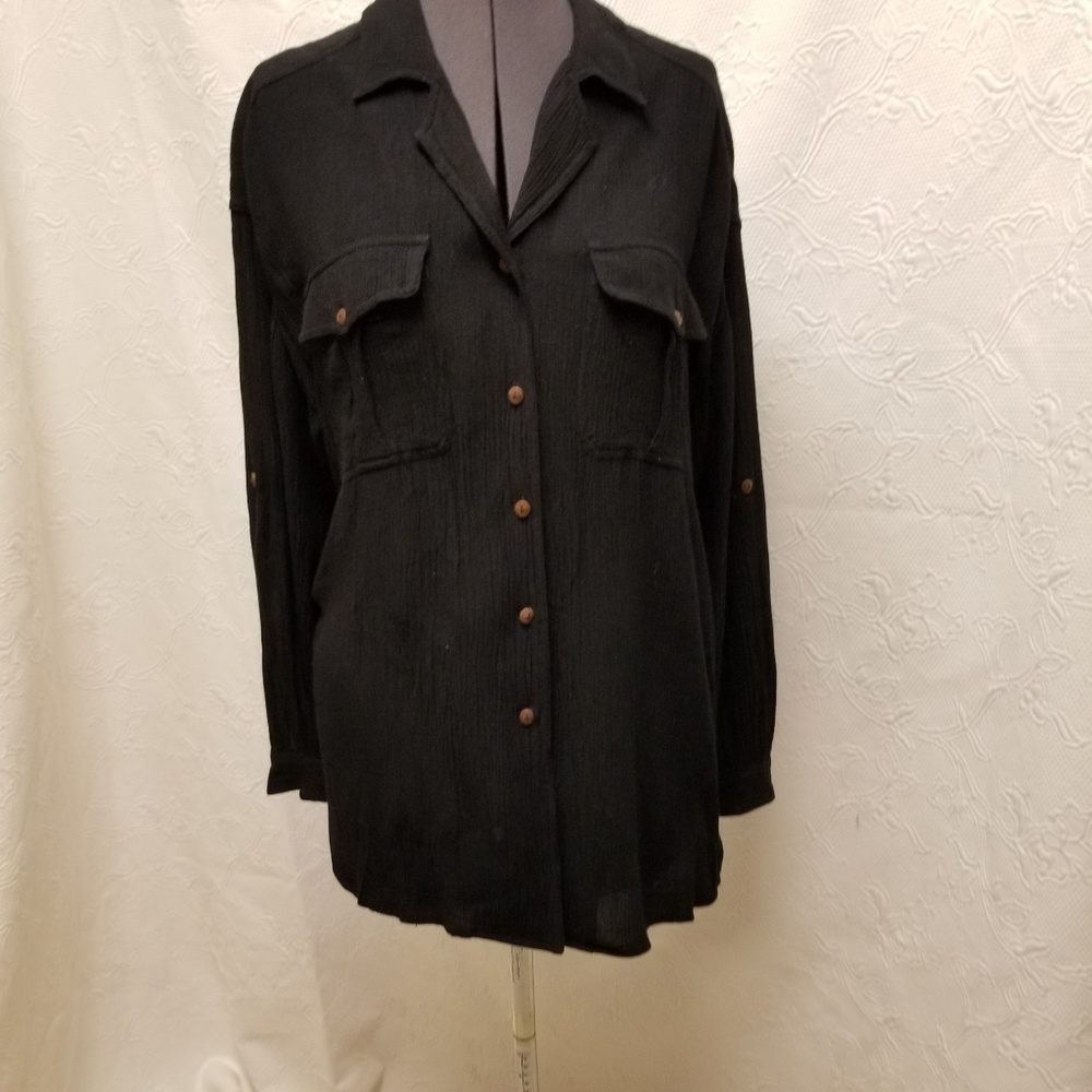 Black Lizsport blouse